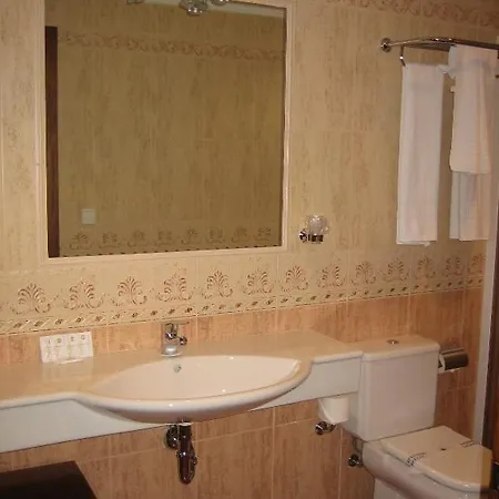 Dona Isabel 호텔 토렐라노