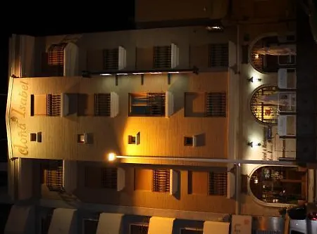 Dona Isabel 호텔 토렐라노