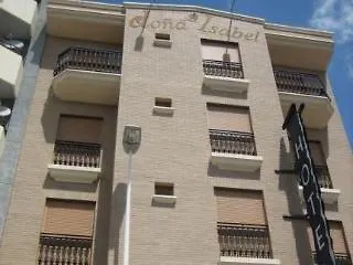 Dona Isabel