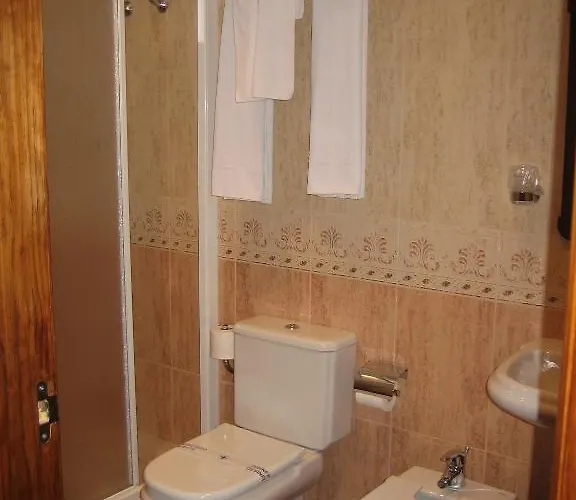 Dona Isabel Торрельяно