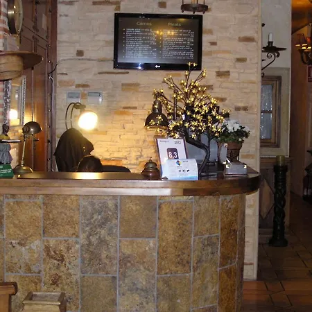 Dona Isabel Hotel