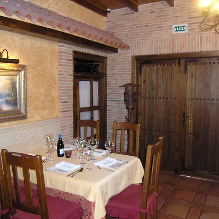 Dona Isabel * Torrellano